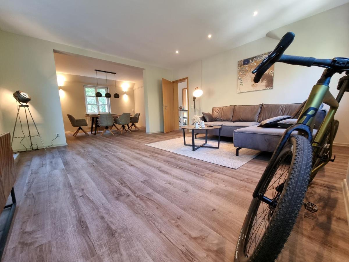 5 Sterne Bahnhoftraum, Appartement "Waldliebe" 133Qm, Grosse Terrasse 70Qm, Qr Code Scannen Fuer Virtuellen Rundgang, Premium Ausstattung Braunfels Eksteriør billede