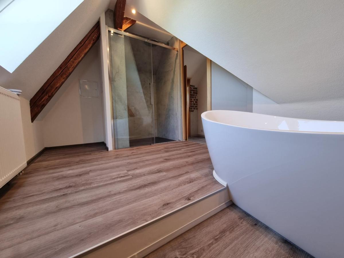 5 Sterne Bahnhoftraum, Appartement "Waldliebe" 133Qm, Grosse Terrasse 70Qm, Qr Code Scannen Fuer Virtuellen Rundgang, Premium Ausstattung Braunfels Eksteriør billede