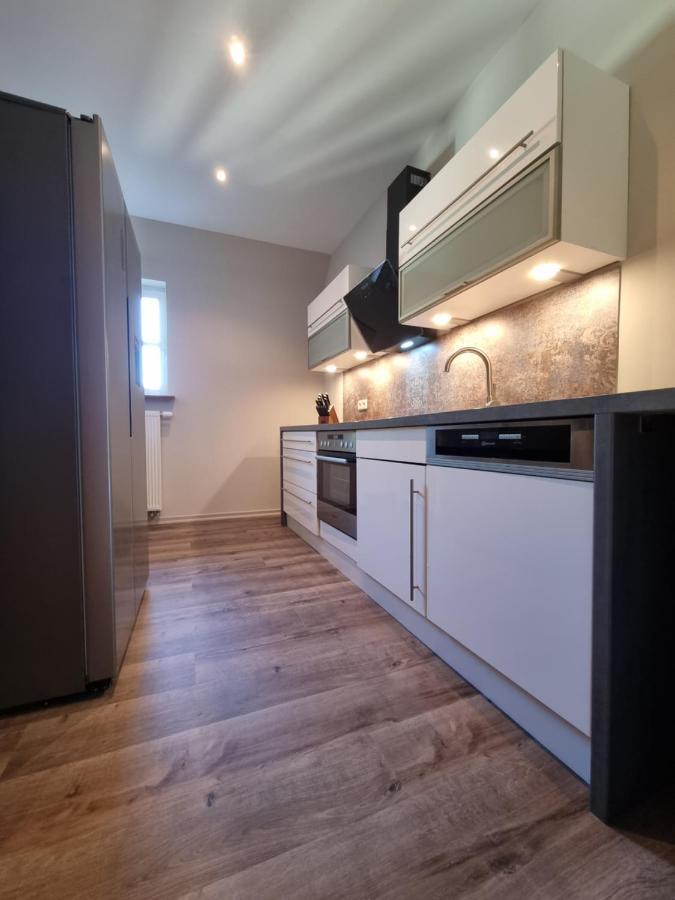 5 Sterne Bahnhoftraum, Appartement "Waldliebe" 133Qm, Grosse Terrasse 70Qm, Qr Code Scannen Fuer Virtuellen Rundgang, Premium Ausstattung Braunfels Eksteriør billede